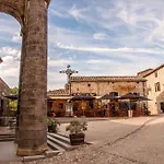 Hotel La Garenne