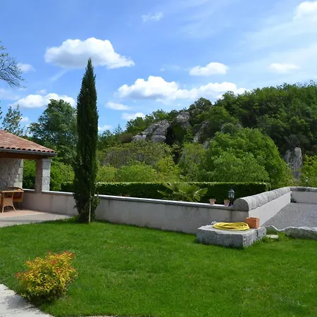 Szálloda La Garenne Labeaume