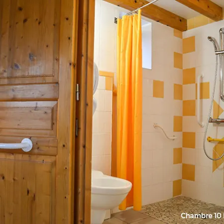 La Garenne Hotel